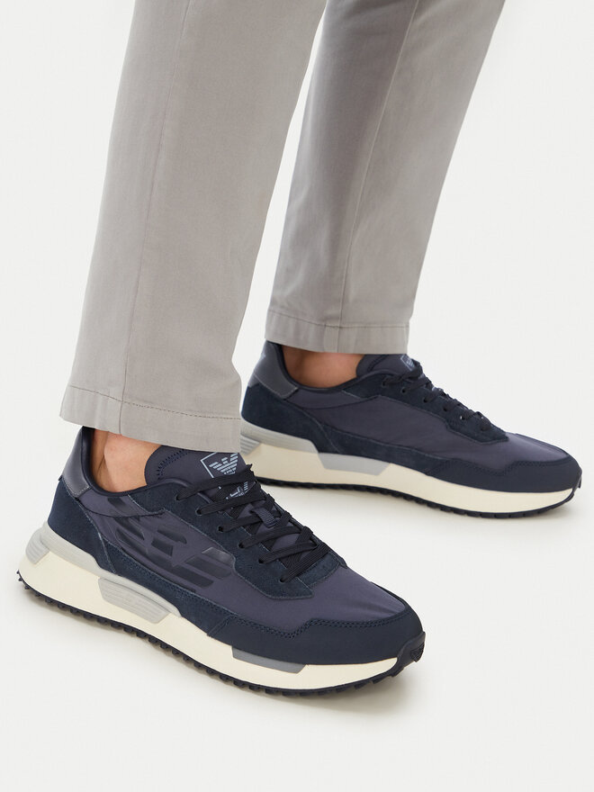 EA7 Emporio Armani Снікерcи EA7 Emporio Armani 7X000874 AF28089 MB784 Cиній