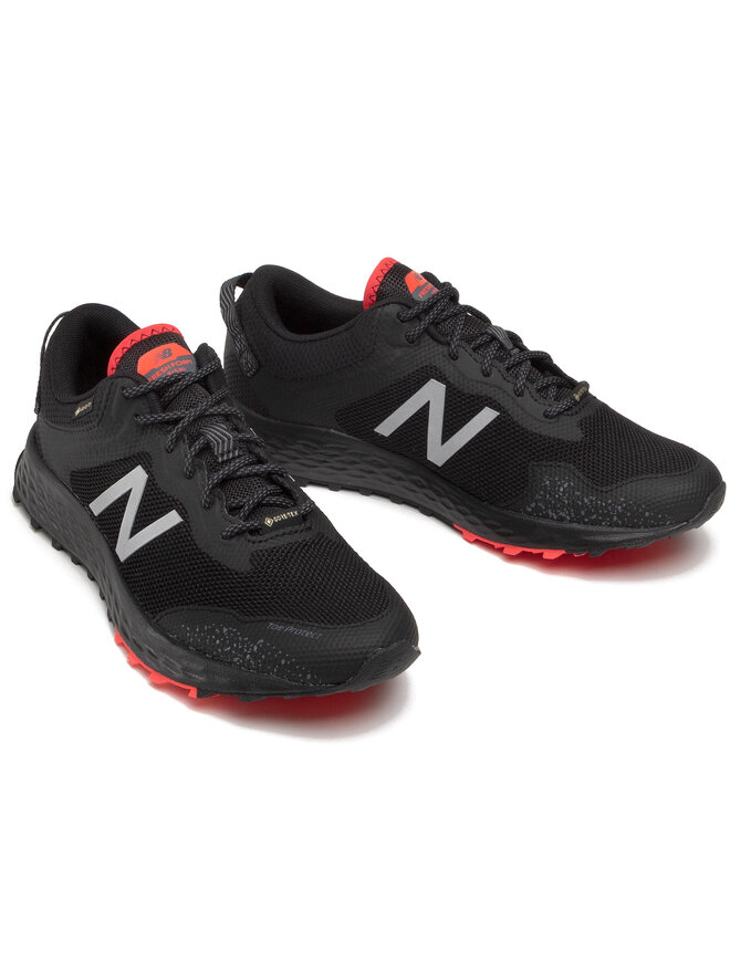 Chaussures de running New Balance Fresh Foam Arishi Trail GORE TEX MTARISGB Noir chaussures