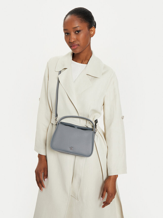 Rankinė Calvin Klein Metal Mono Mini Block20 W/Flap K60K612246 Juoda |  eavalyne.lt