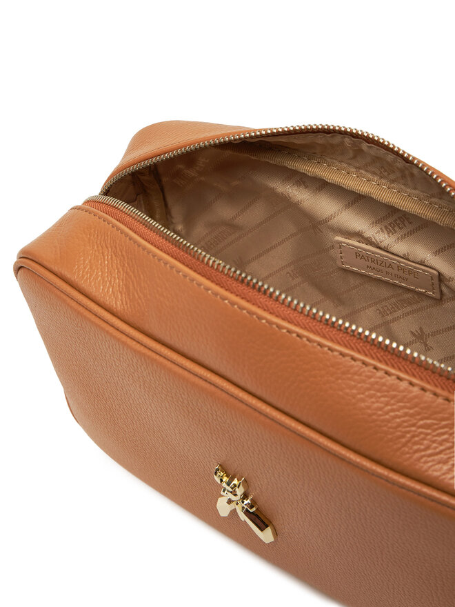 Patrizia Pepe Сумка Patrizia Pepe 8B0218/L001-B815 Коричневий