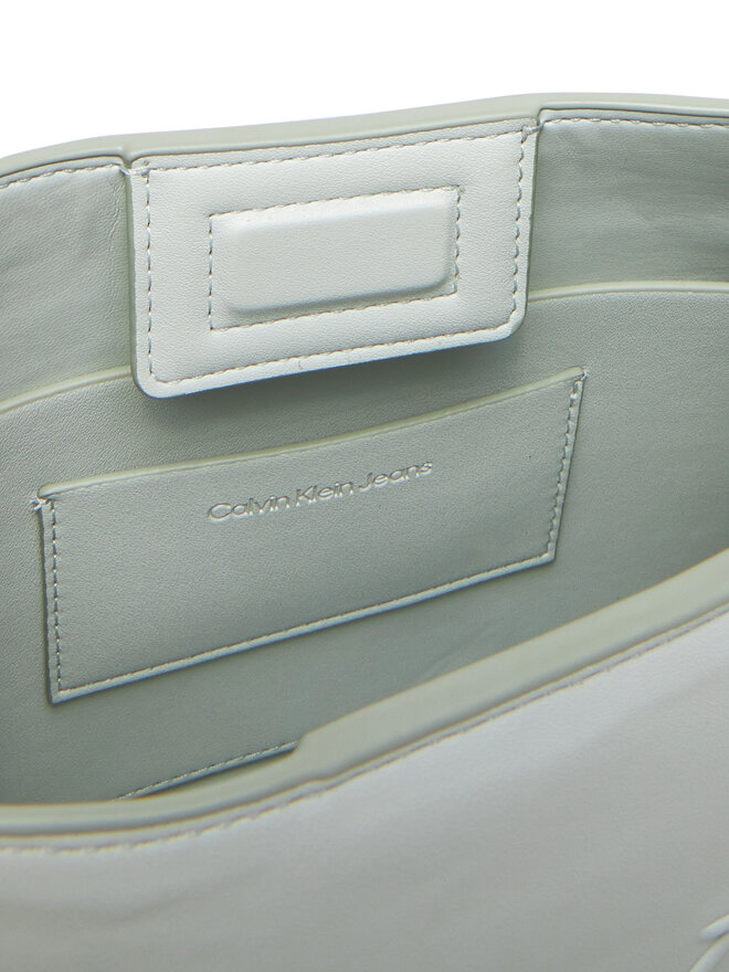 Calvin Klein Jeans Дамска чанта Calvin Klein Jeans Sculpted Chain Shoulder Bag LV04K3163G Сив