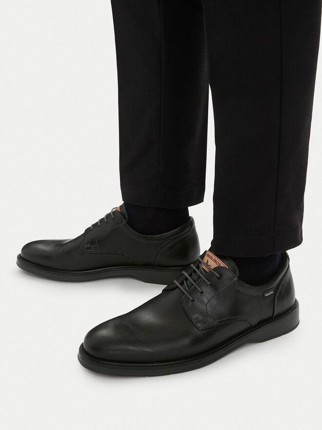 Pikolinos Туфлі Pikolinos Carlet M6W-4311 Чорний