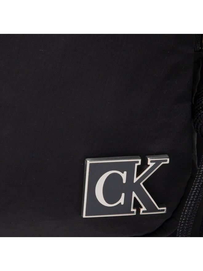Calvin Klein Jeans Rucksack Calvin Klein Jeans Feminine Nylon Flap Bp30 K60K608820 Schwarz