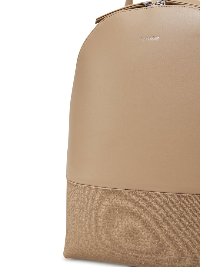 Calvin Klein Batoh Calvin Klein Ck Mixmedia Backpack_Mono K60K613184 Béžová