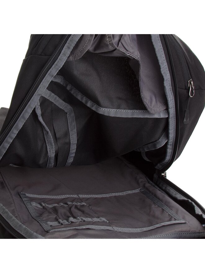 Helly Hansen Nahrbtnik Helly Hansen Loke 67188-990 Črna