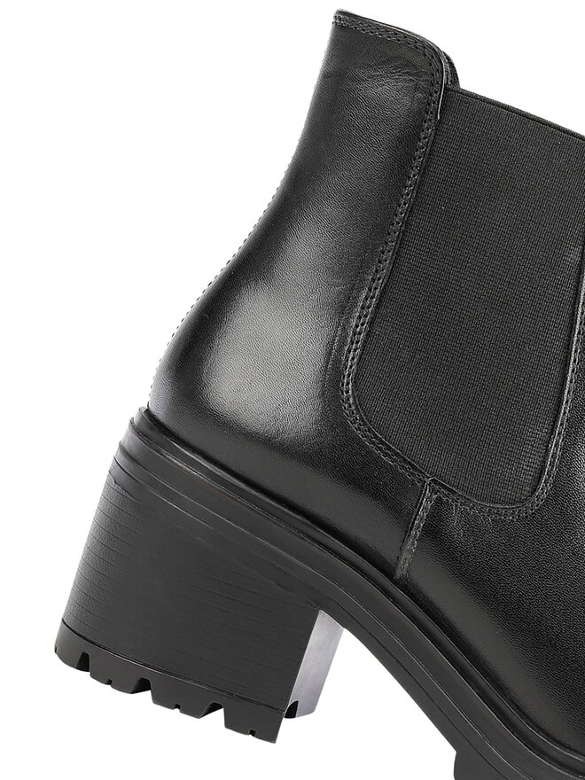 Geox Klassische Stiefeletten Geox D Damiana D16QCG 00043 C9999 Schwarz