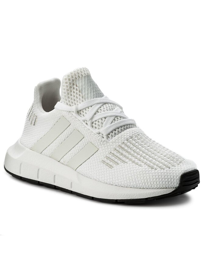 Swift run c outlet