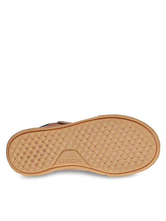 Geox Šnurovacia obuv Geox J Poseido Boy J16BCB 0CLFU C6N4E M Hnedá