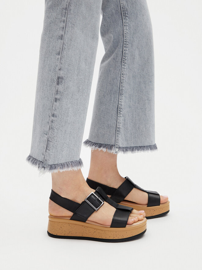 Lasocki Sandalen Lasocki ARC-4883-17 Schwarz