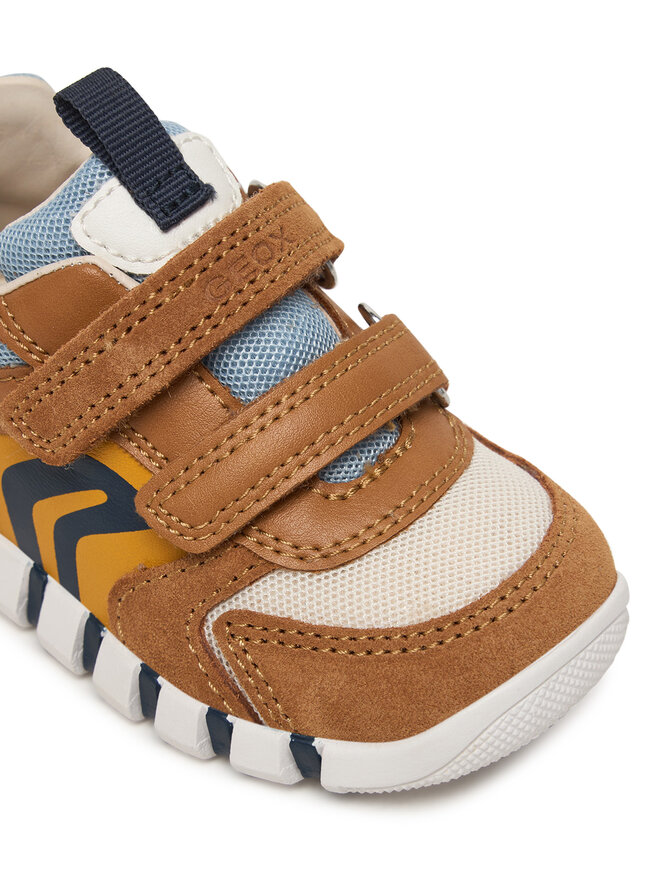 Geox Sneakers Geox B Iupidoo Boy B3555D 02214 C5G2Q Braun
