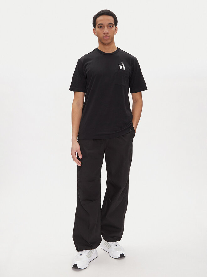 adidas adidas Camiseta Lounge Slides Graphic Pocket JC5283 Negro Regular Fit