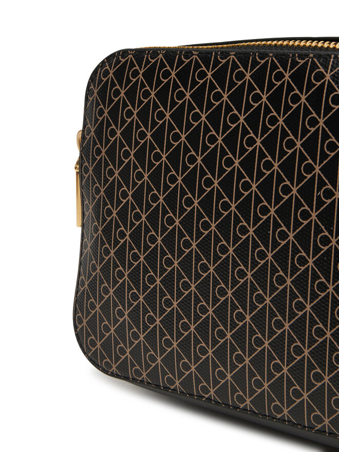 Calvin Klein Torebka Calvin Klein Emblem Aop Elongated Camera Bag LV04F3268G Czarny