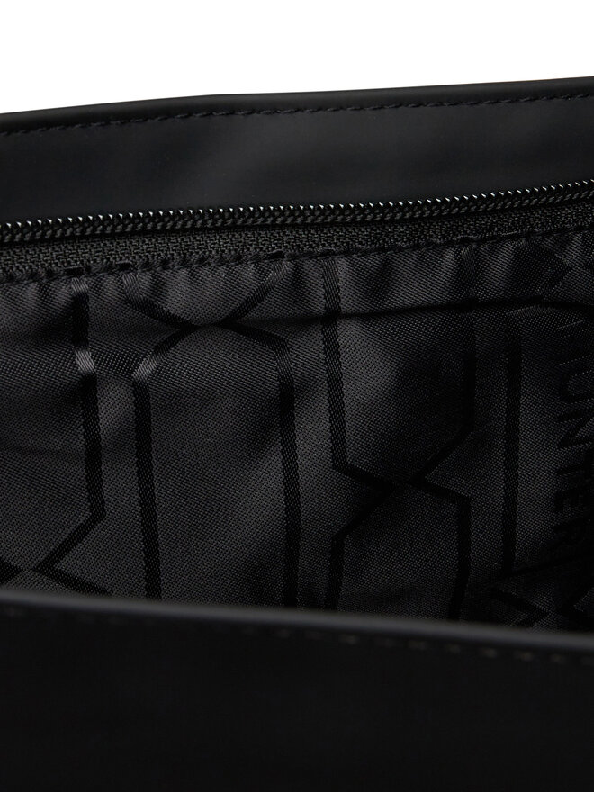 Hunter Nahrbtnik Hunter HTR-P-001-07 Črna