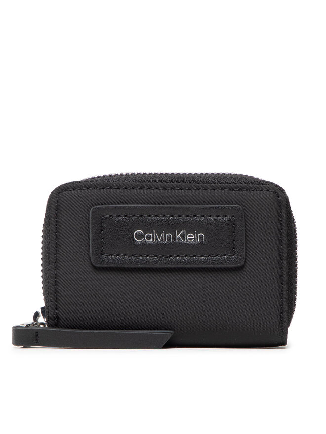 Calvin Klein Mazs sieviešu maks Calvin Klein Ck Essential Za Wallet Sm K60K609194 Melns