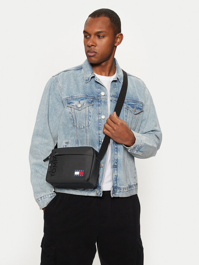 Tommy Jeans Válltáska Tommy Jeans AM0AM12901 Fekete