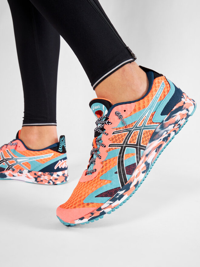 Asics Pantofi pentru alergare Asics Gel-Noosa Tri 12 1011A673 Portocaliu