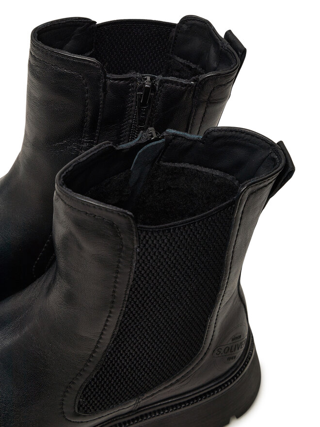 s.Oliver Škornji s.Oliver 5-26452-43 Črna