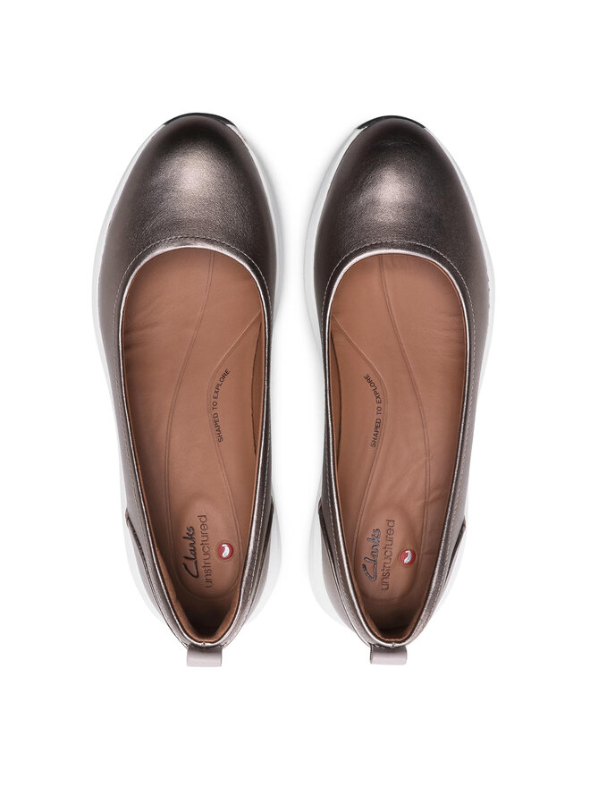 Clarks Туфлі Clarks Un Rio Vibe 261604594 Золотий