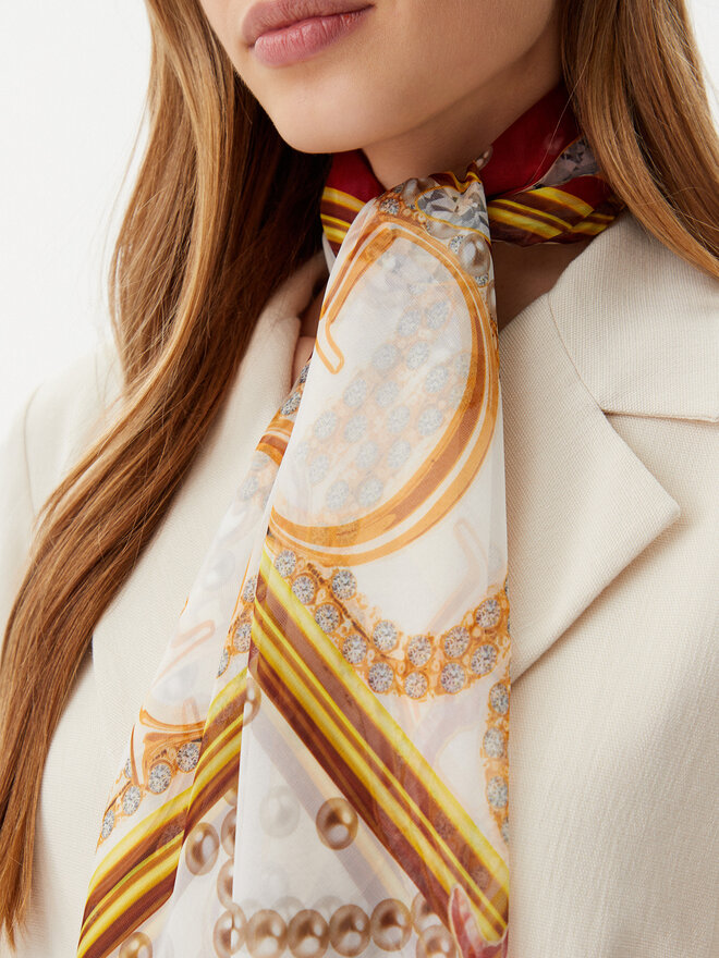 Guess Šál Guess AW5297 SIL12 Écru
