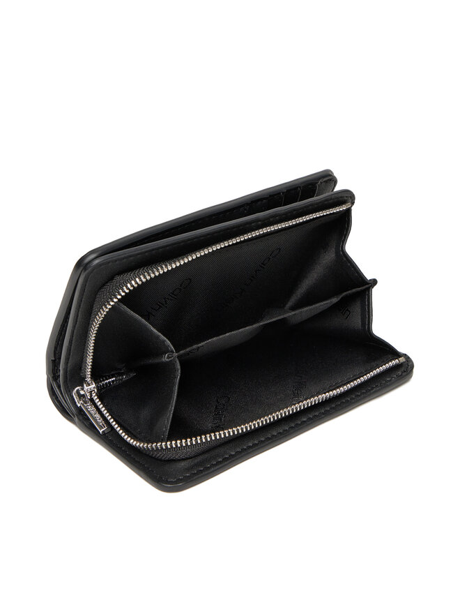 Calvin Klein Великий жіночий гаманець Calvin Klein Ck Re-Lock Medium Bifold LV04F1033G Чорний