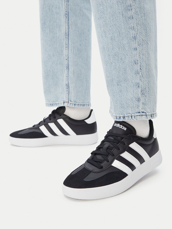 adidas Sneakers adidas Barreda JI2307 Schwarz