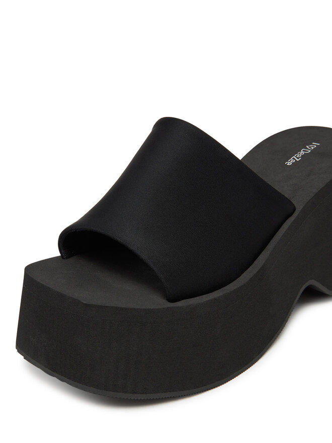 DeeZee Pantoletten DeeZee E2485-1 Schwarz