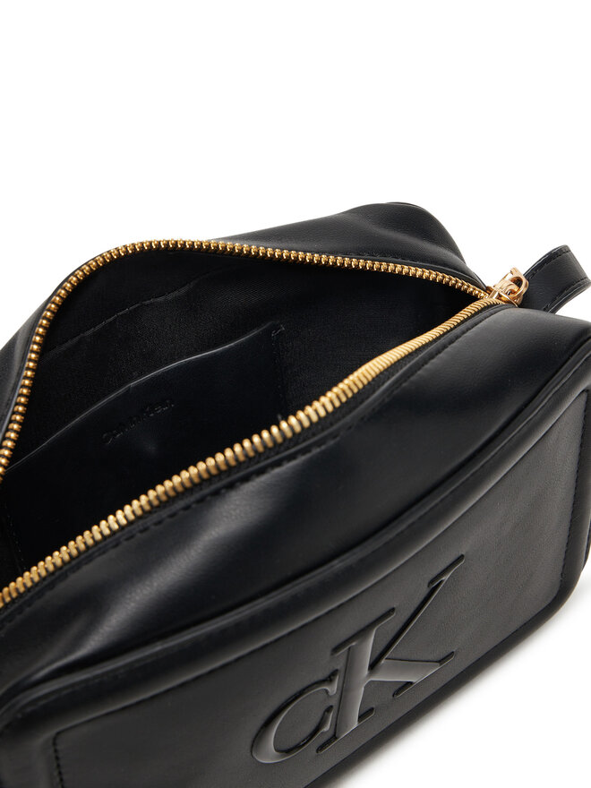 Calvin Klein Ročna torba Calvin Klein Bold Ck Camera Bag LV04F3220G Črna