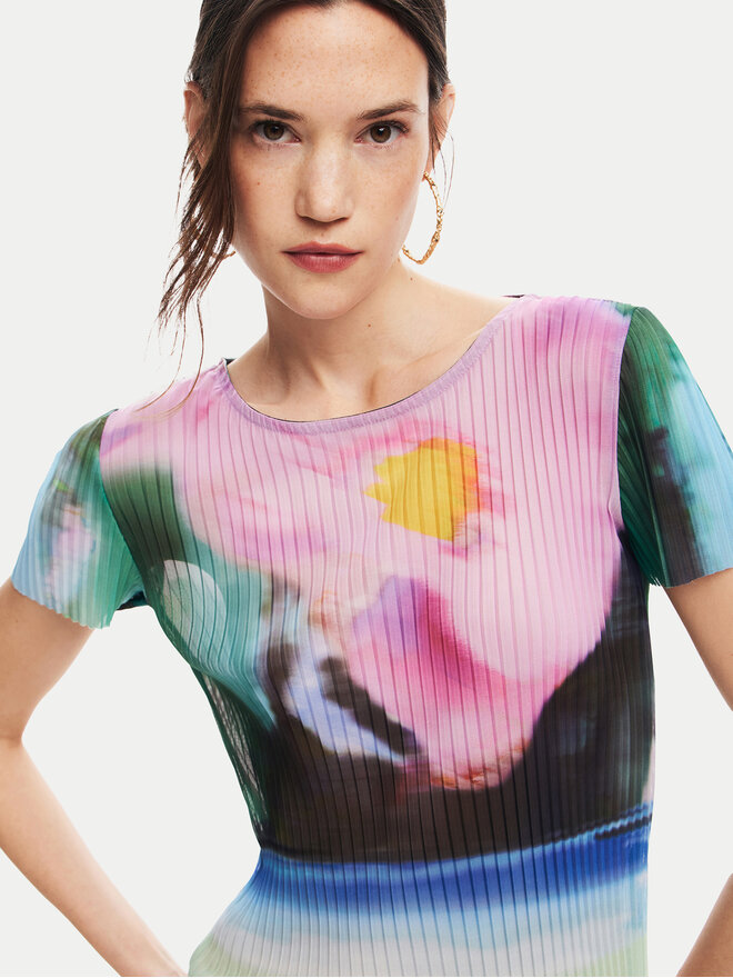 Desigual Desigual Camiseta Plisa 24WWTK95 De color Slim Fit