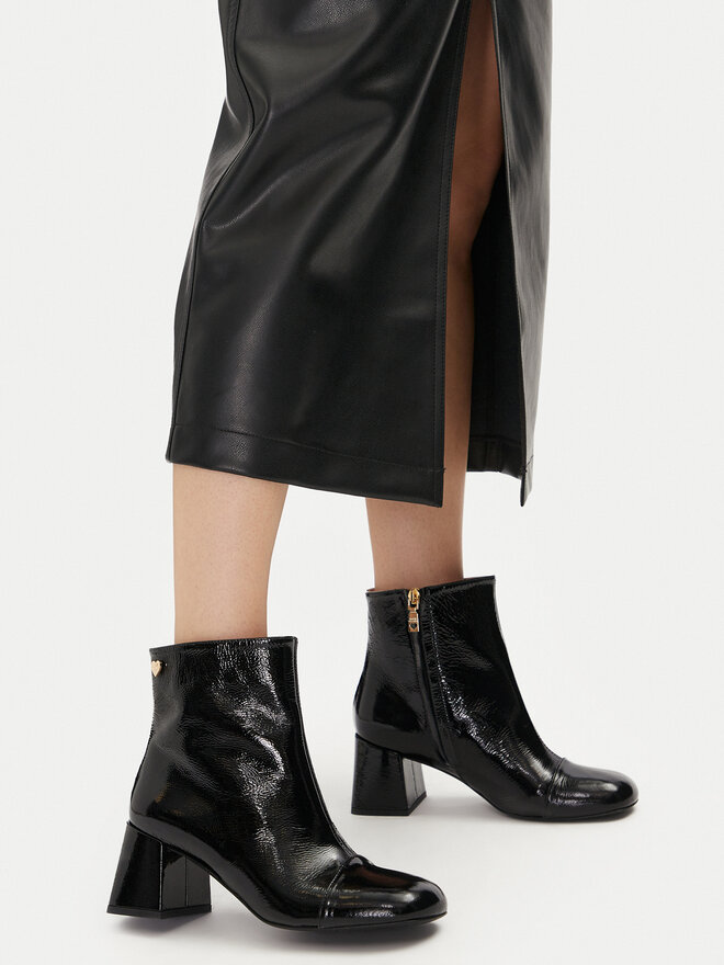 LOVE MOSCHINO Členková obuv LOVE MOSCHINO JA21117G0LII0000 Čierna