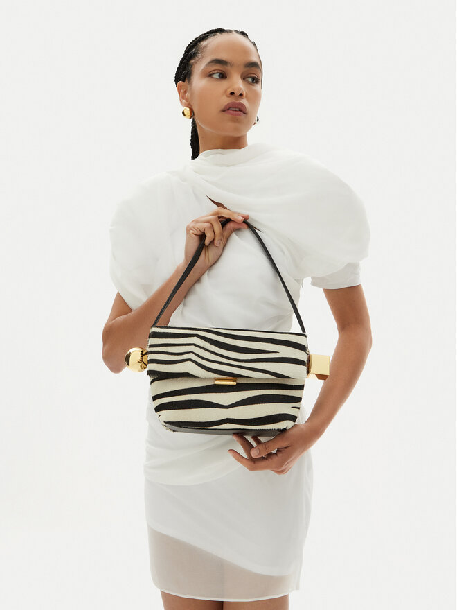 JACQUEMUS Ročna torba JACQUEMUS The Rond Carre 24H243BA383-3209 Bela