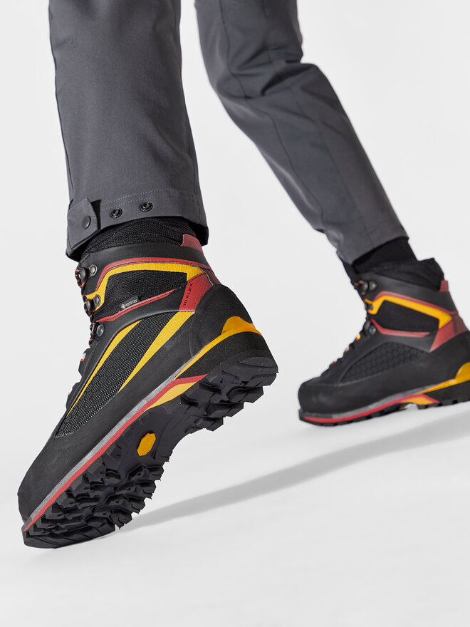 Trekkingschuhe La Sportiva Trango Tower Extreme Gtx GORE TEX 21I999100 Schwarz eschuhe.at