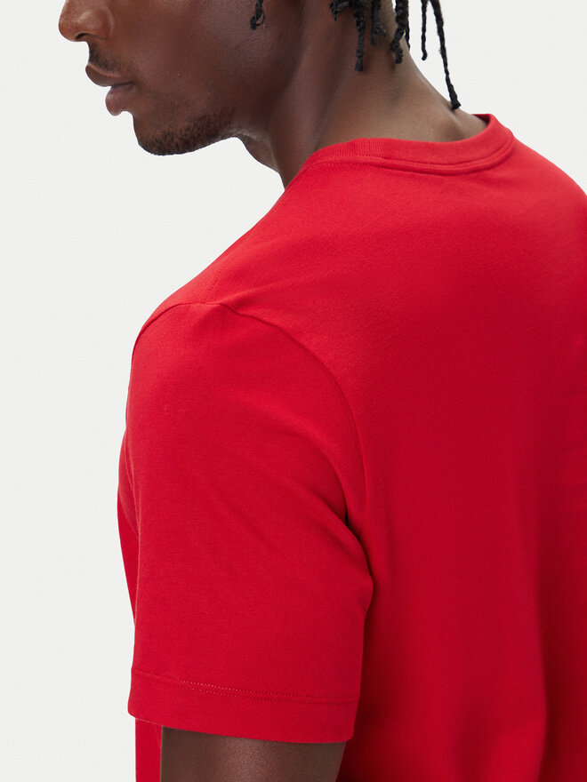 Nike Nike T-shirt DC7485-687 Crna Regular Fit