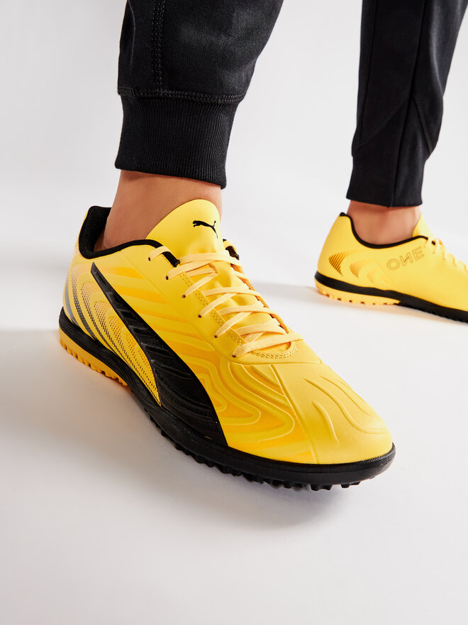 Scarpe da calcio puma one discount