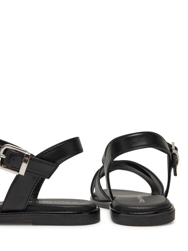 Calvin Klein Jeans Сандали Calvin Klein Jeans V3A2-82041-1013 S Черен