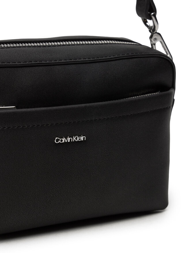 Calvin Klein Kabelka Calvin Klein C Must Convertible K60K612901 Čierna