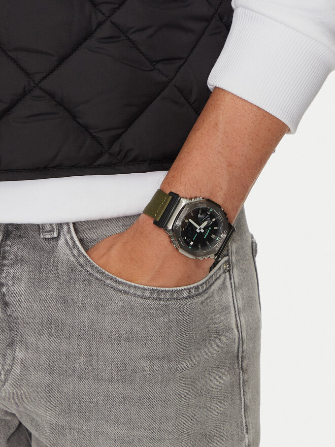 G-Shock Uhr G-Shock GM-2100CB -3AER Khakifarben
