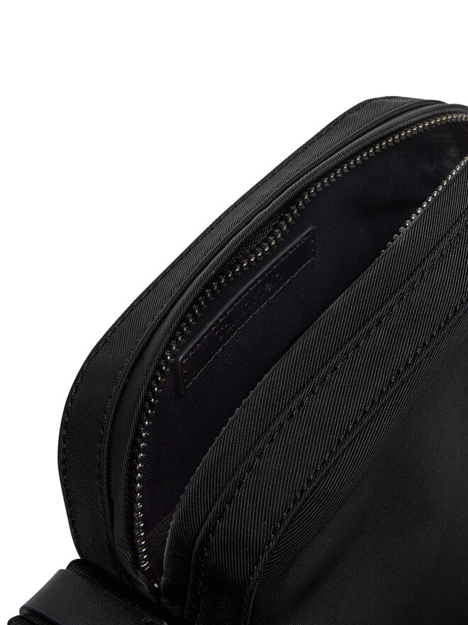 Calvin Klein Плоска сумка Calvin Klein Ck Ease Reporter S K50K512886 Чорний