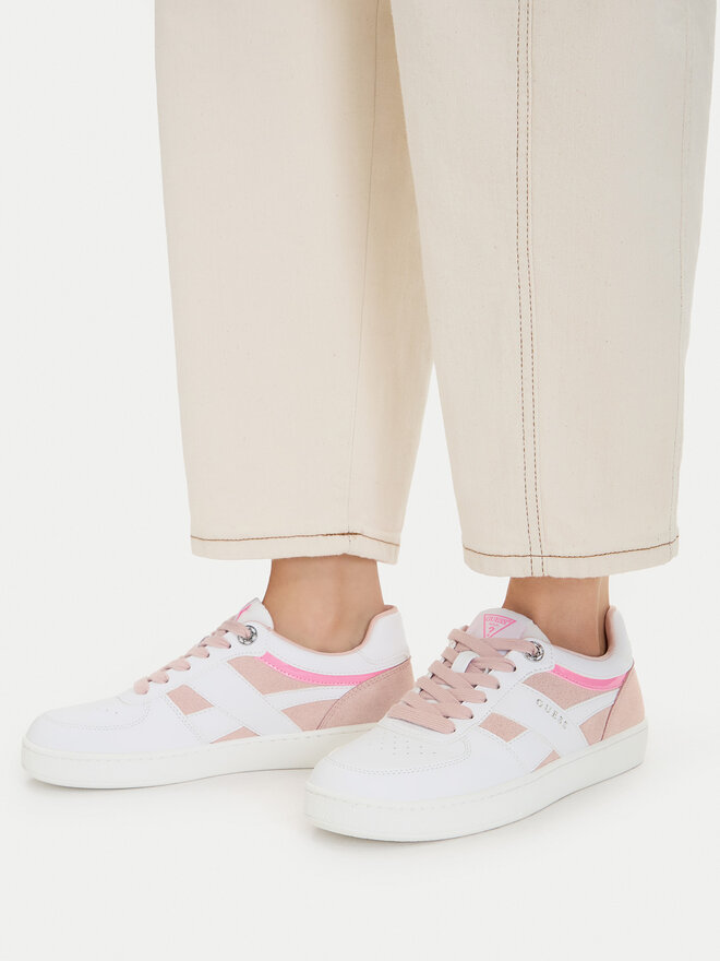 Guess Sneakers Guess FLPNM2 ELE12 Weiß