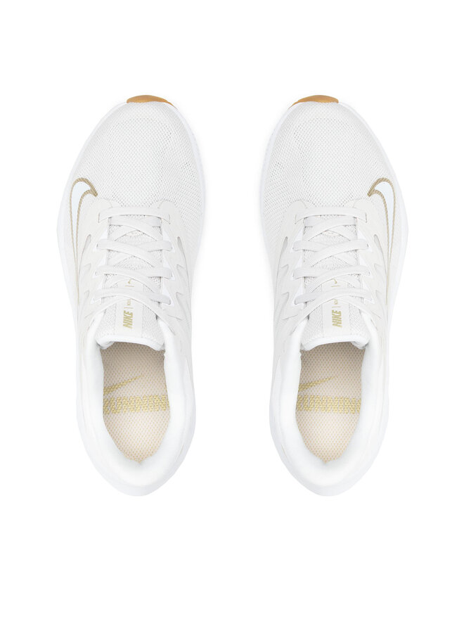 Nike Взуття для бігу Nike Quest 3 CD0232 010 Бежевий