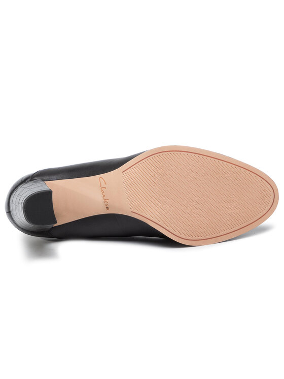 Clarks Pusbačiai Clarks Kaylin Alba 261456924 Juoda