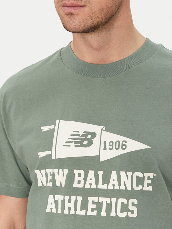 New Balance New Balance Marškinėliai MT51924 Žalia Relaxed Fit