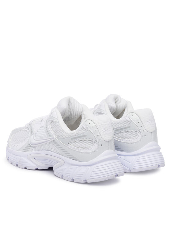 Nike Сникърси Nike V5 RNR HQ7901 Бял