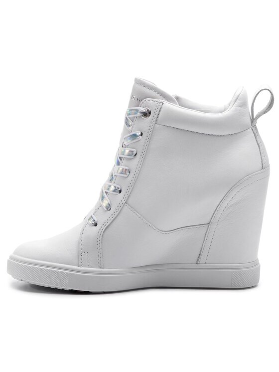 Tommy Hilfiger Sneakers Tommy Hilfiger Iridescent Dress Sneaker FW0FW03921 Bianco