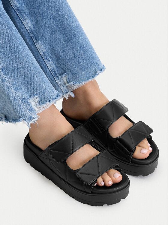 DeeZee Шльопанці DeeZee CEO-R25SS09248 Чорний