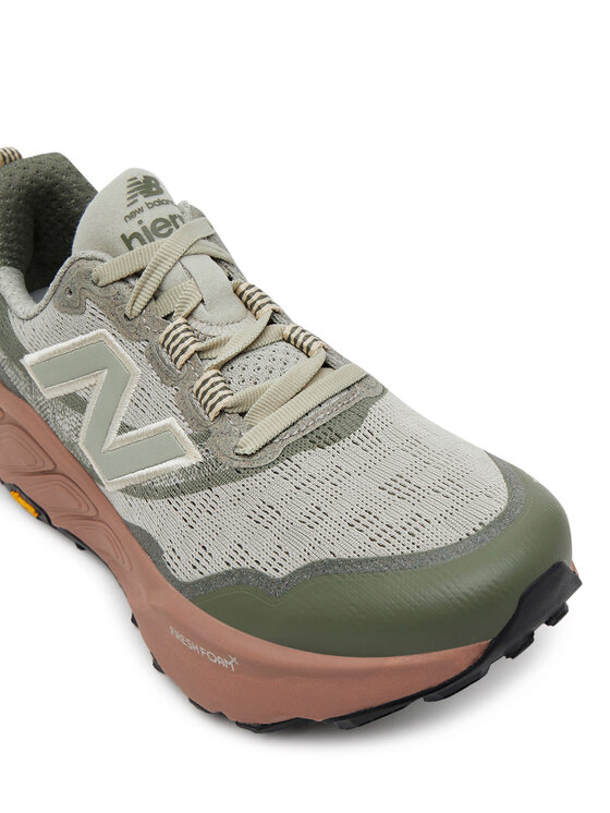 New Balance Маратонки за бягане New Balance Hierro WTHIERP9 Зелен