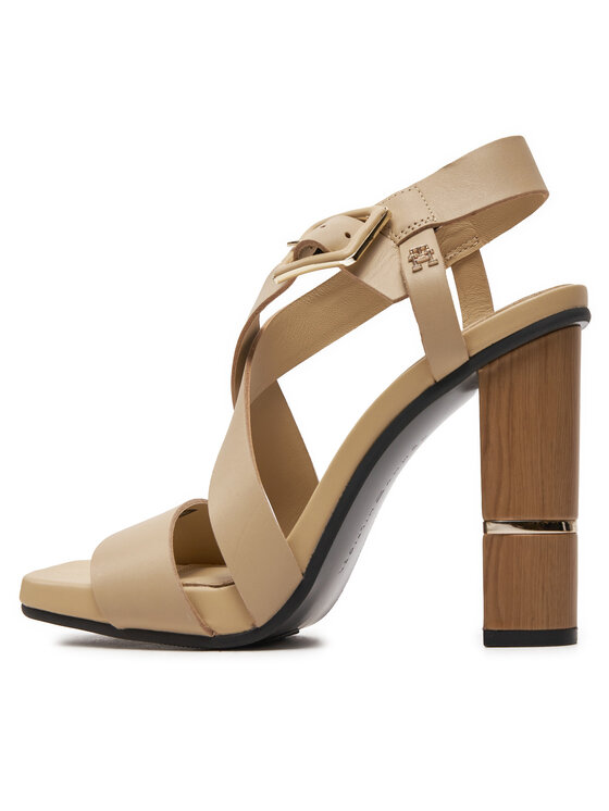 Tommy Hilfiger Sandale Tommy Hilfiger Hardware Block High Heel FW0FW07016 Maro