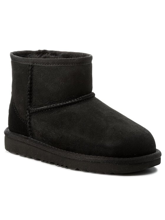 Ugg Sniega zābaki Ugg Classic Mini II 1017715K Melns