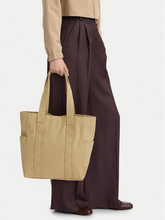 Calvin Klein Rankinė Calvin Klein Webbing Strap Canvas Tote LV04F3463G Smėlio
