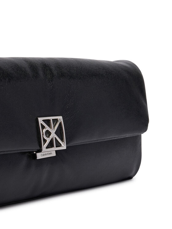 Calvin Klein Torbica Calvin Klein Emblem Hw Padded Clutch LV04F1240G Crna
