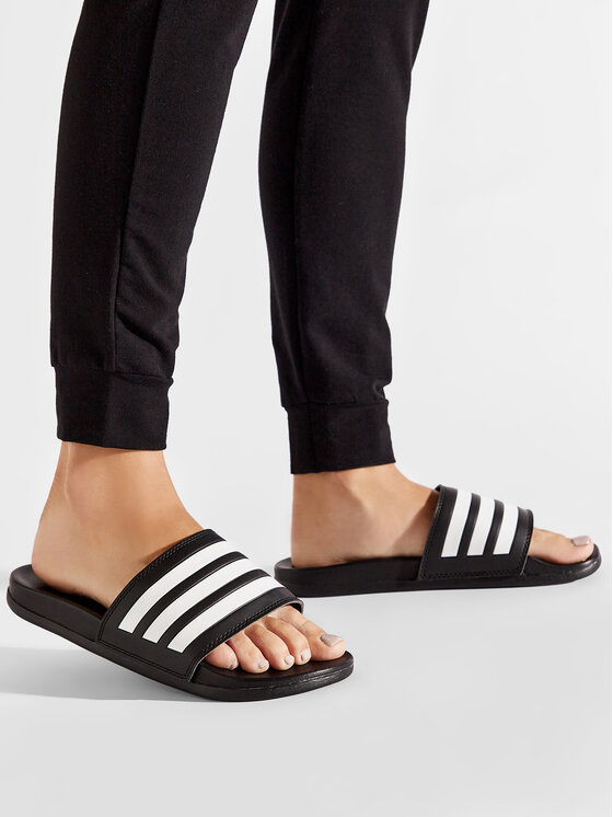 adidas Šľapky adidas adilette Comfort GZ5891 Čierna